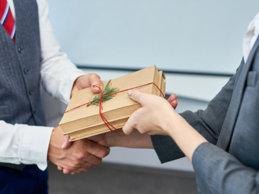 Corporate Gifting in Bangalore: Fostering Relationships and Business Growth
